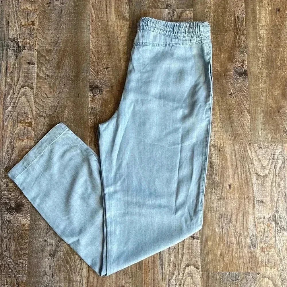 FDJ  Chambray Casual Pants